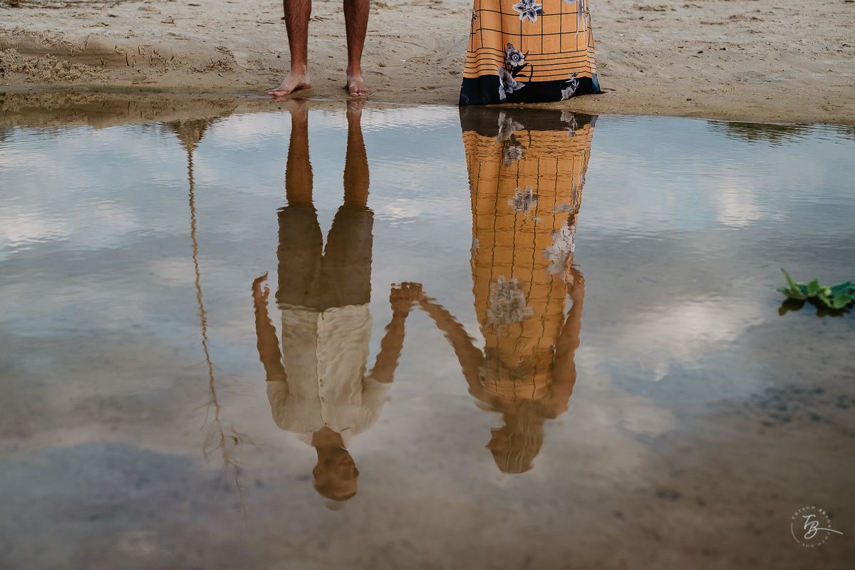 Fotografia de nascer do Sol, ensaio casal, praia do campeche em Florianópolis-SC.