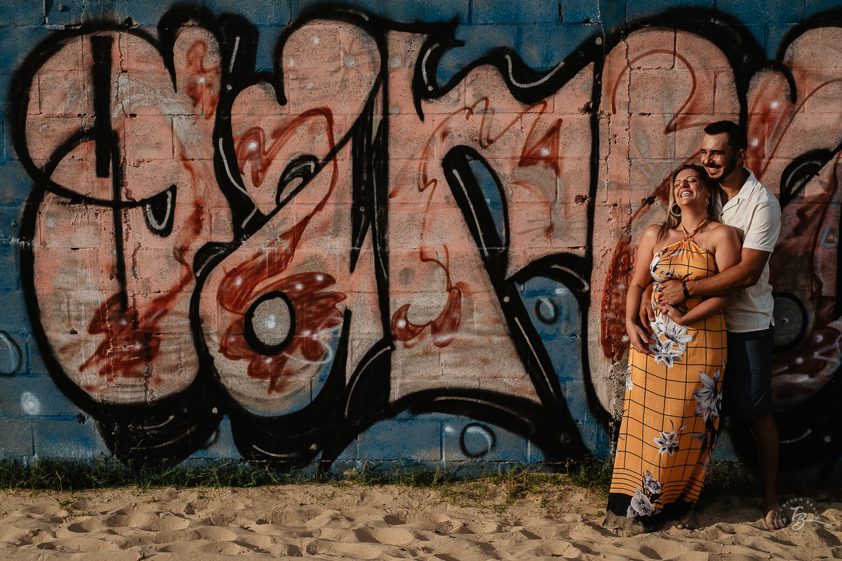 Fotografia de nascer do Sol, ensaio casal, praia do campeche em Florianópolis-SC.