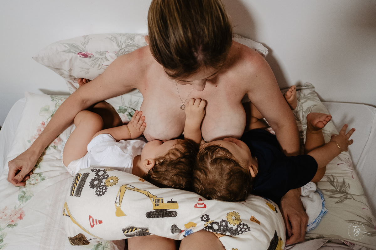 Fotografia documental de familia. Fotografo documental em Florianópolis/SC. Fotografia documental de aniversário. Fotografo da família. Thiago Braga Fotografia