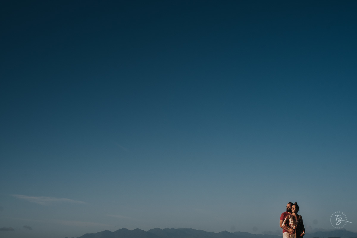 Ensaio de casal em Florianópolis. Santo Antonio de Lisboa e Sambaqui. Rafa e Ju.