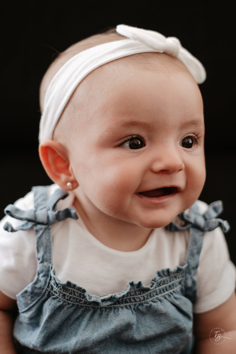 Ensaio de família em casa. 5 meses da Bia. Fotografia de familia em florianópolis/SC