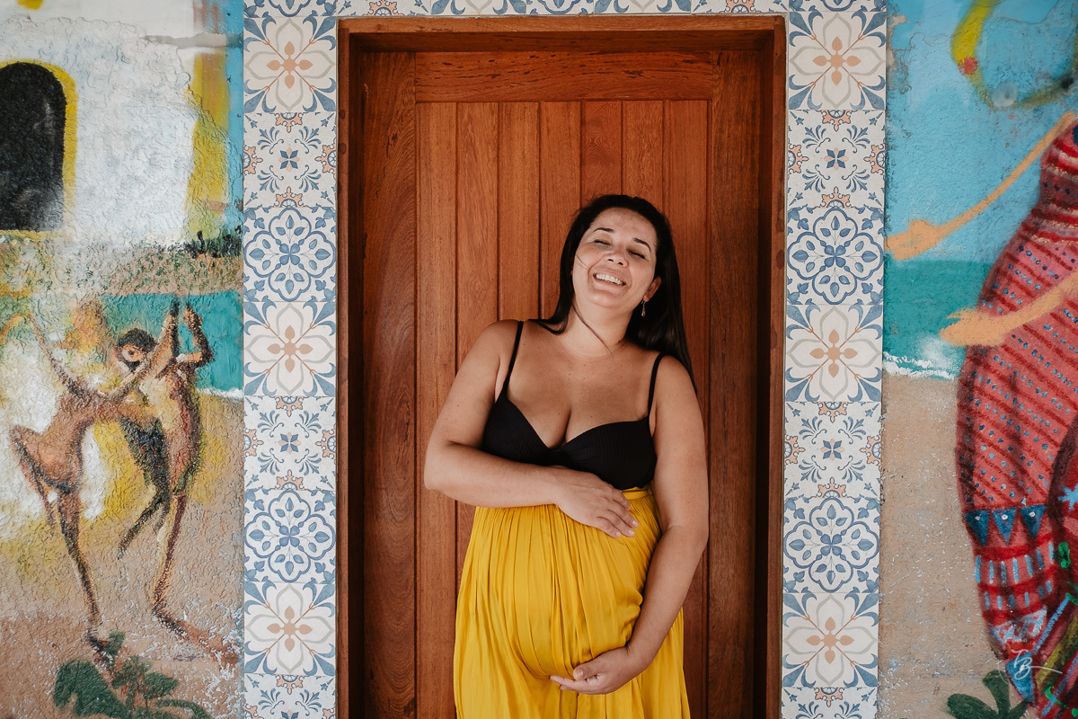 Ensaio gestante na praia do campeche, em Florianópolis/SC. Fotografia de familia. Thiago Braga. Caue, Manu, Arthur a espera do Gabriel. 