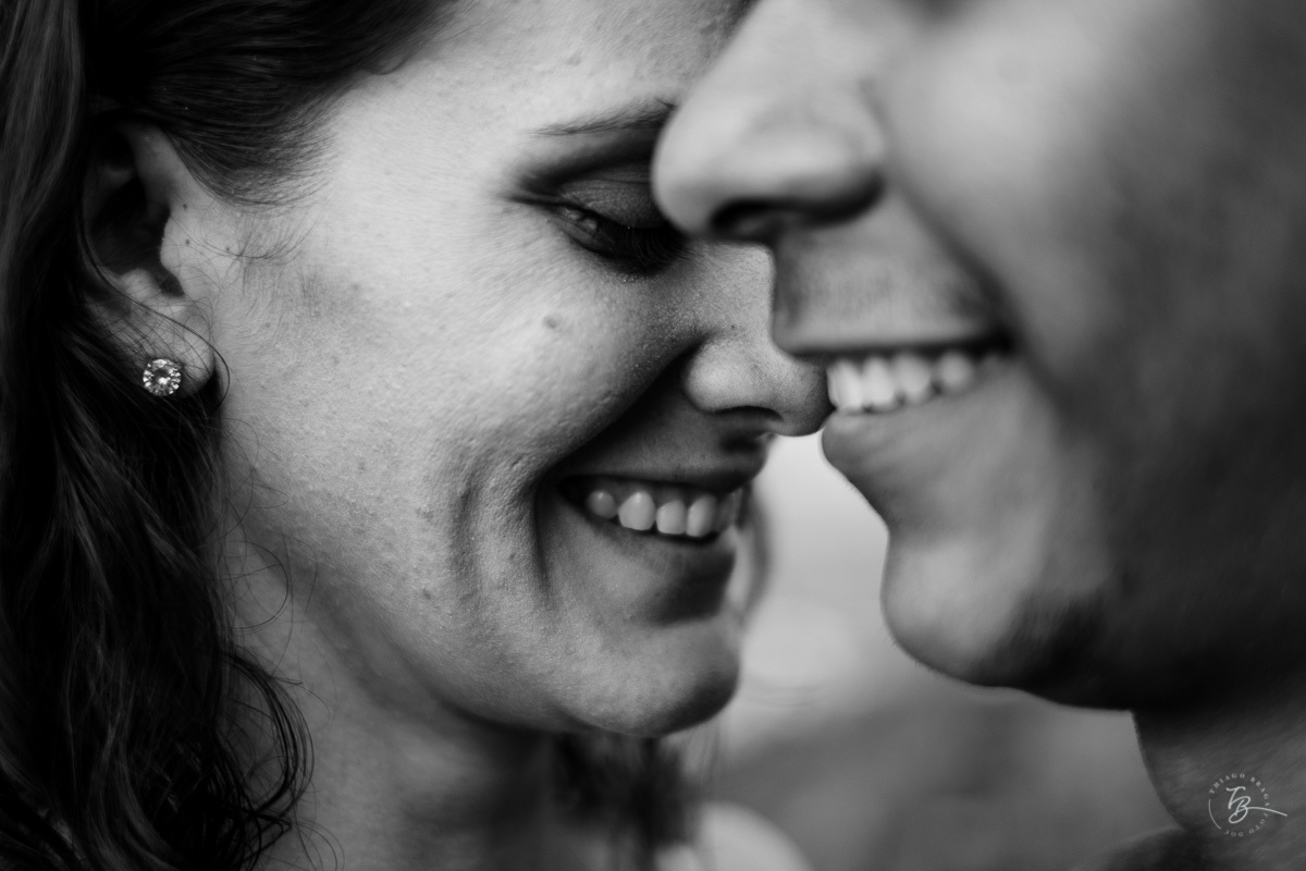 Ensaio pré-casamento na para da Guarda do embaú, Palhoça-SC. Amanhecer com os noivos Duana e Raphael. 