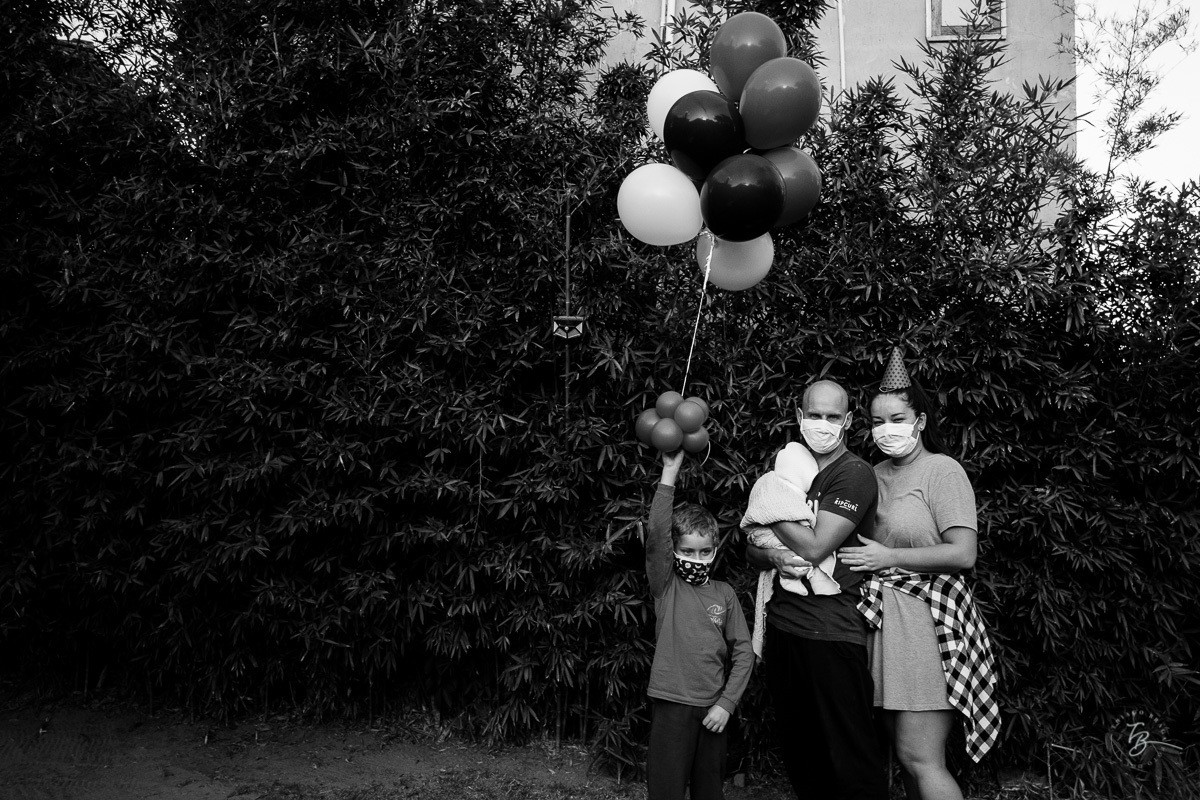 Fotografo documental de família. Aniversário do quintal de casa. Aniversário de 08 anos do Arthur. Fotografo Florianópolis.