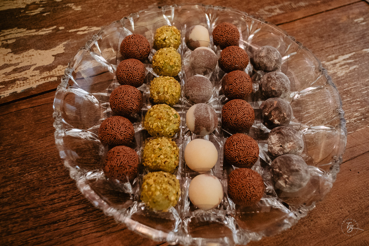 Aniversário documental infantil em casa. Thiago Braga fotografia. 