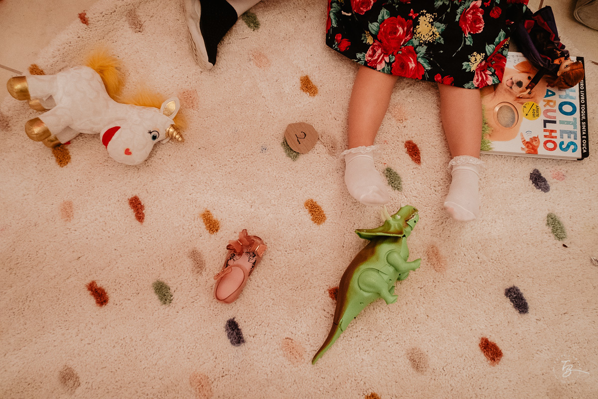 Aniversário documental infantil em casa. Thiago Braga fotografia. 