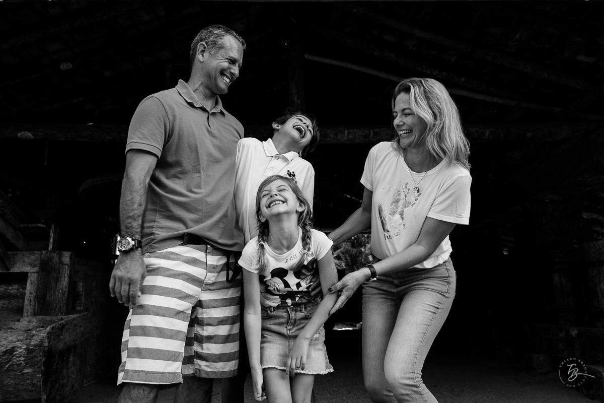 Fotografia documental de familia no Plaza Caldas da Imperatriz. Santo Amaro da Imperatirz - SC. 
