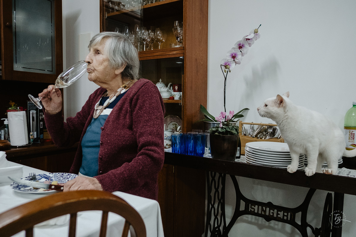 Fotografia documental de família. 90 anos da Hitela