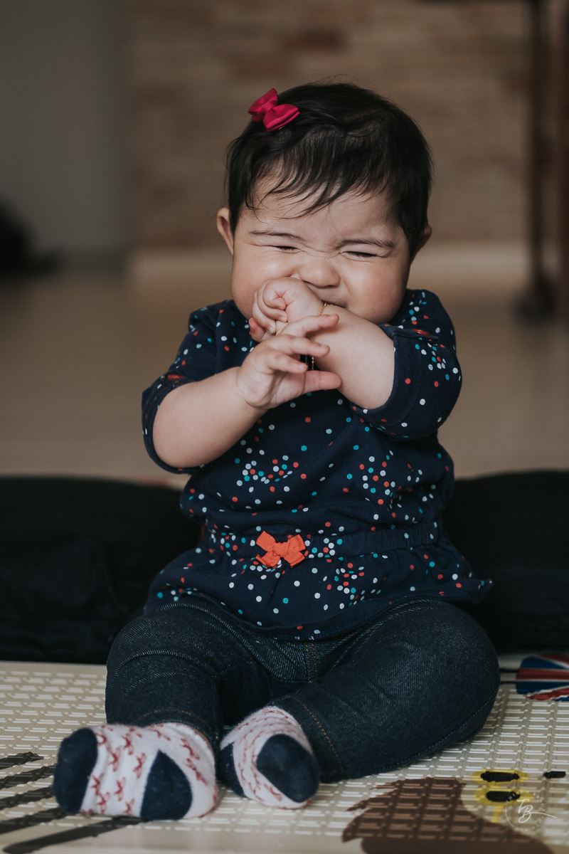 Acompanhamento do primeiro aninho da Khloe. Ensaio em casa e externo dos 7 meses do bebê. Thiago Braga 