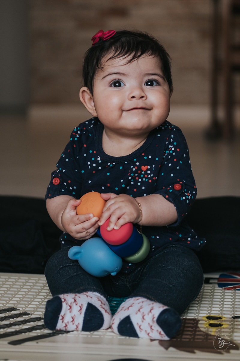 Acompanhamento do primeiro aninho da Khloe. Ensaio em casa e externo dos 7 meses do bebê. Thiago Braga 