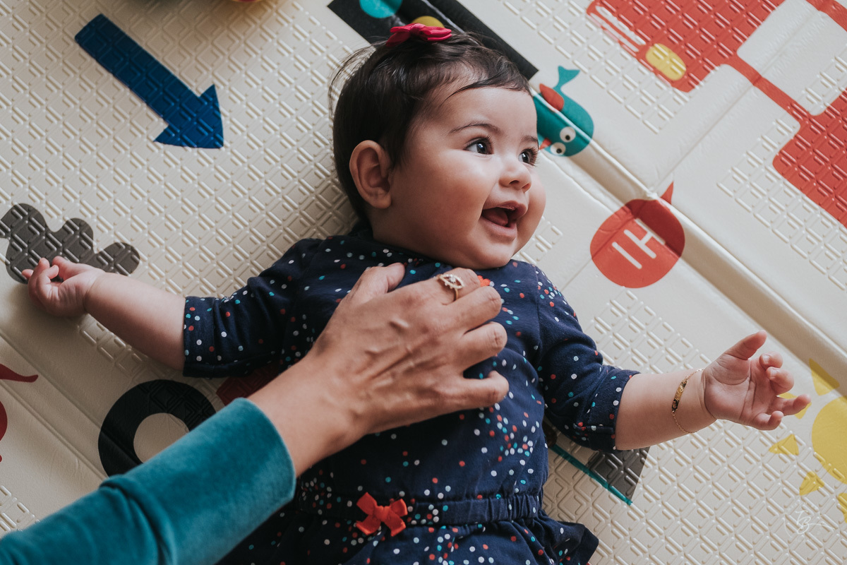 Acompanhamento do primeiro aninho da Khloe. Ensaio em casa e externo dos 7 meses do bebê. Thiago Braga 
