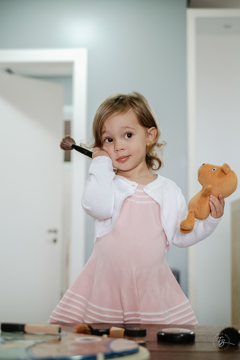 Fotografia documental de aniversário infantil em Florianópolis/Sc por Thiago Braga.