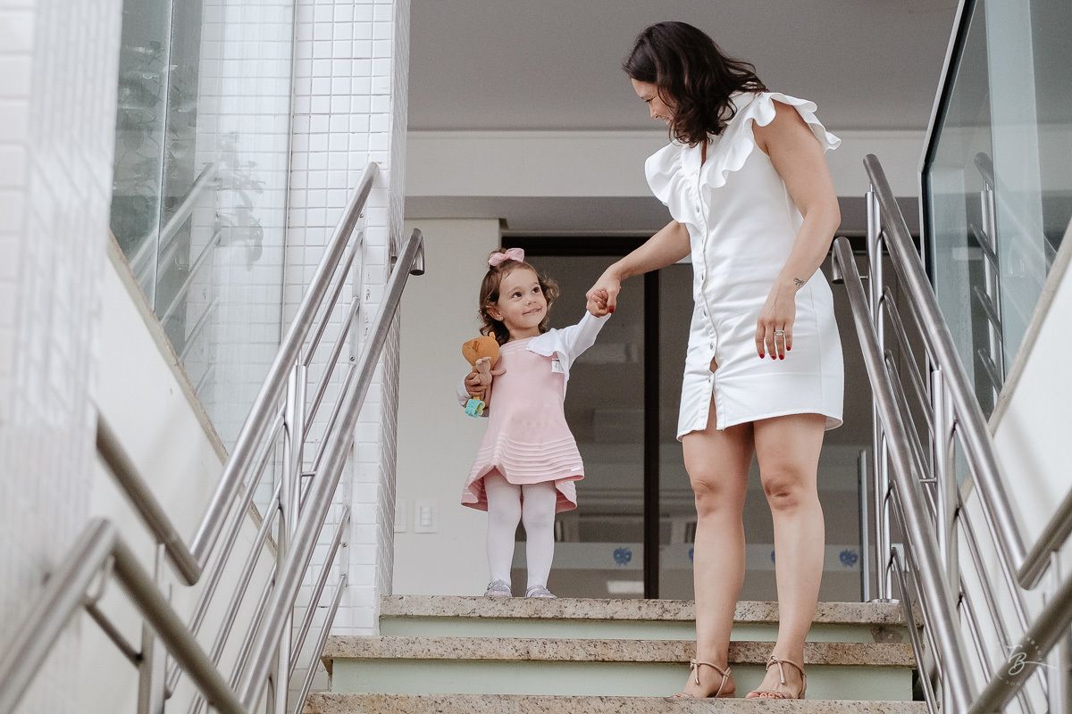 Vem mamãe. Fotografia documental de aniversário infantil em Florianópolis/Sc por Thiago Braga.