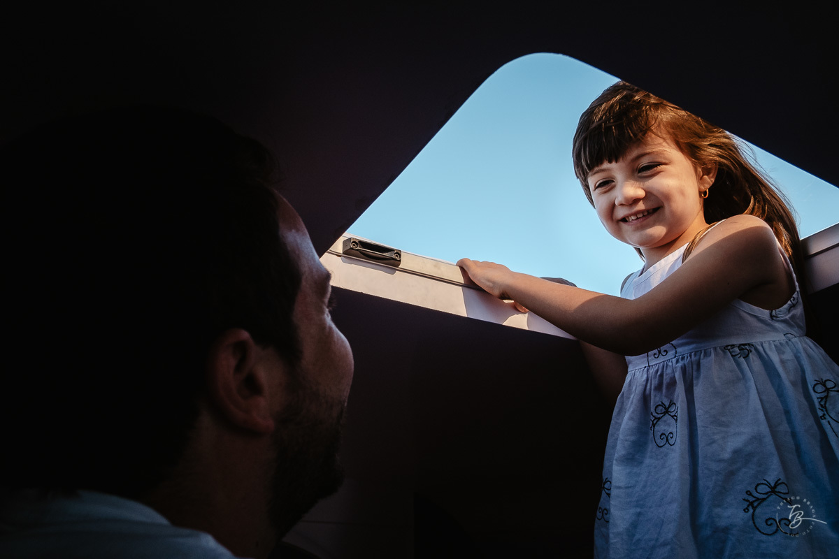 Ensaio gestante em Santo Antônio de Lisboa e Sambaqui, a bordo de uma lancha, na costa oeste de Florianópolis. Por Thiago Braga Fotografia. A espera do Nicolas.