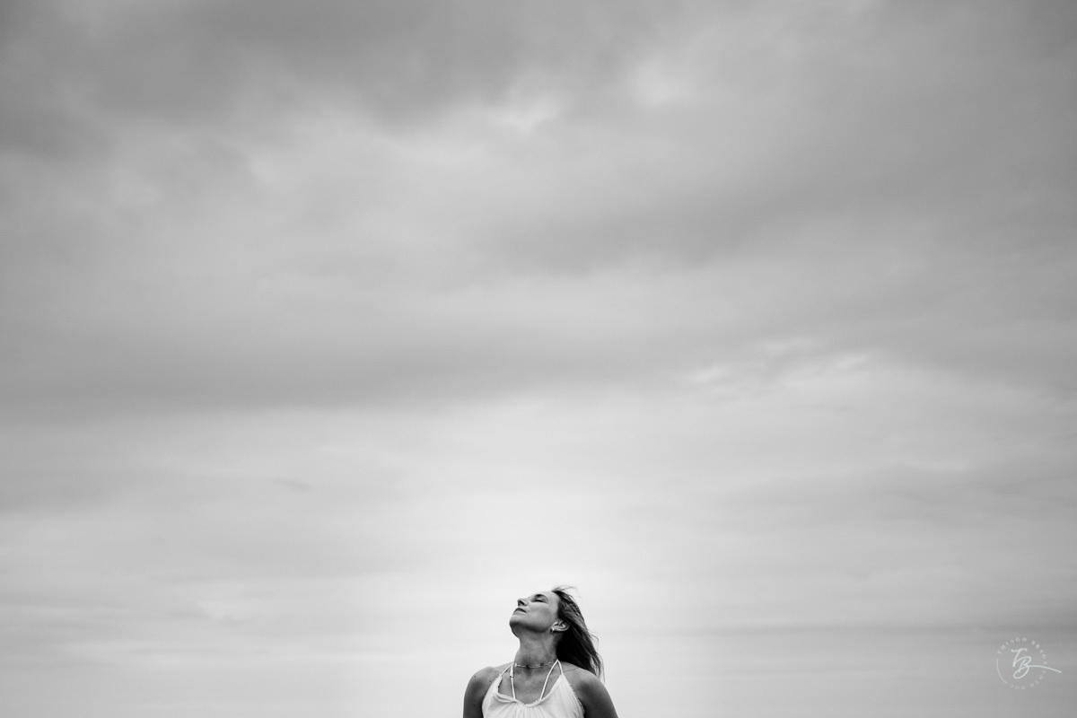 Retratos pessoais de um ensaio no Sul da Ilha de Santa Catarina, em Florianópolis. Gisele, 40 anos. 