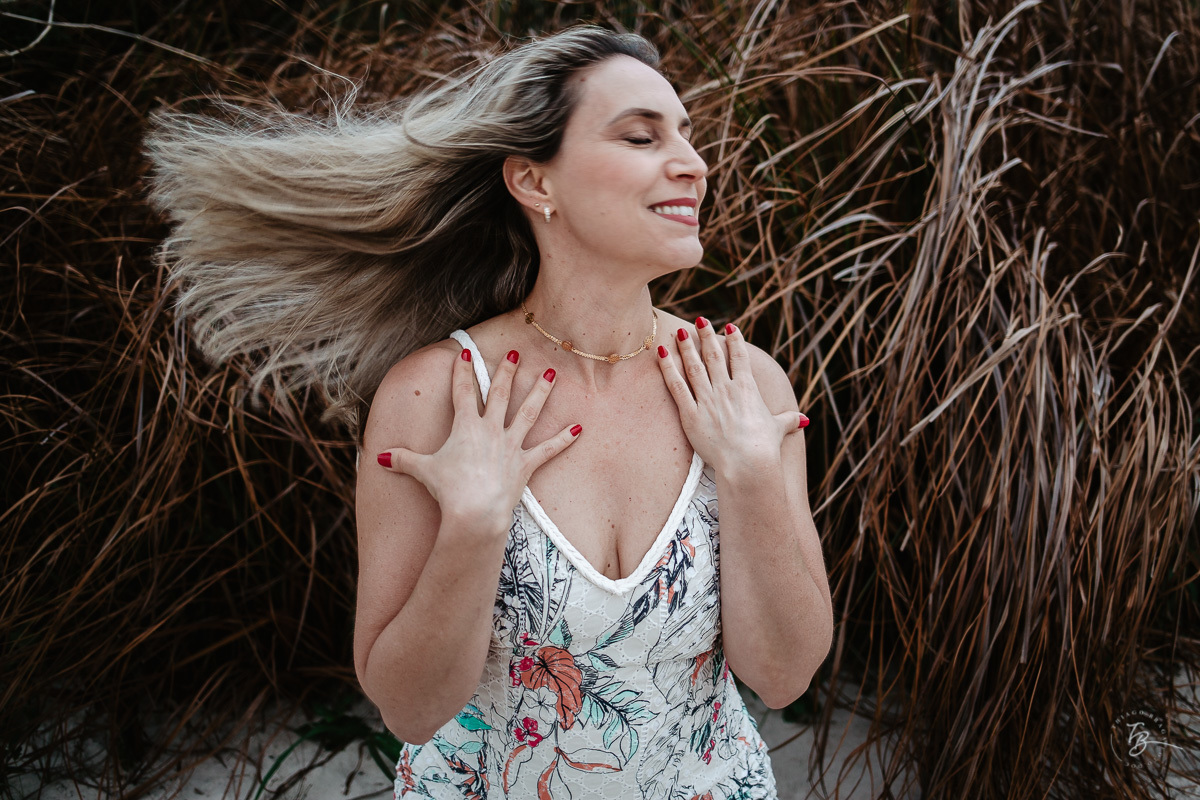 Na Lagoa do Peri. Retratos pessoais de um ensaio no Sul da Ilha de Santa Catarina, em Florianópolis. Gisele, 40 anos. 