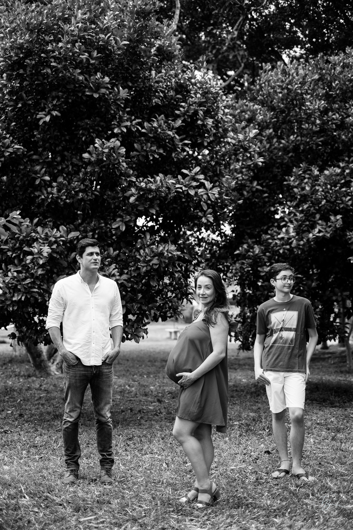 Juntos. Sessão gestante na rótula do Córrego Grande em Florianópolis - SC por Thiago Braga fotografia