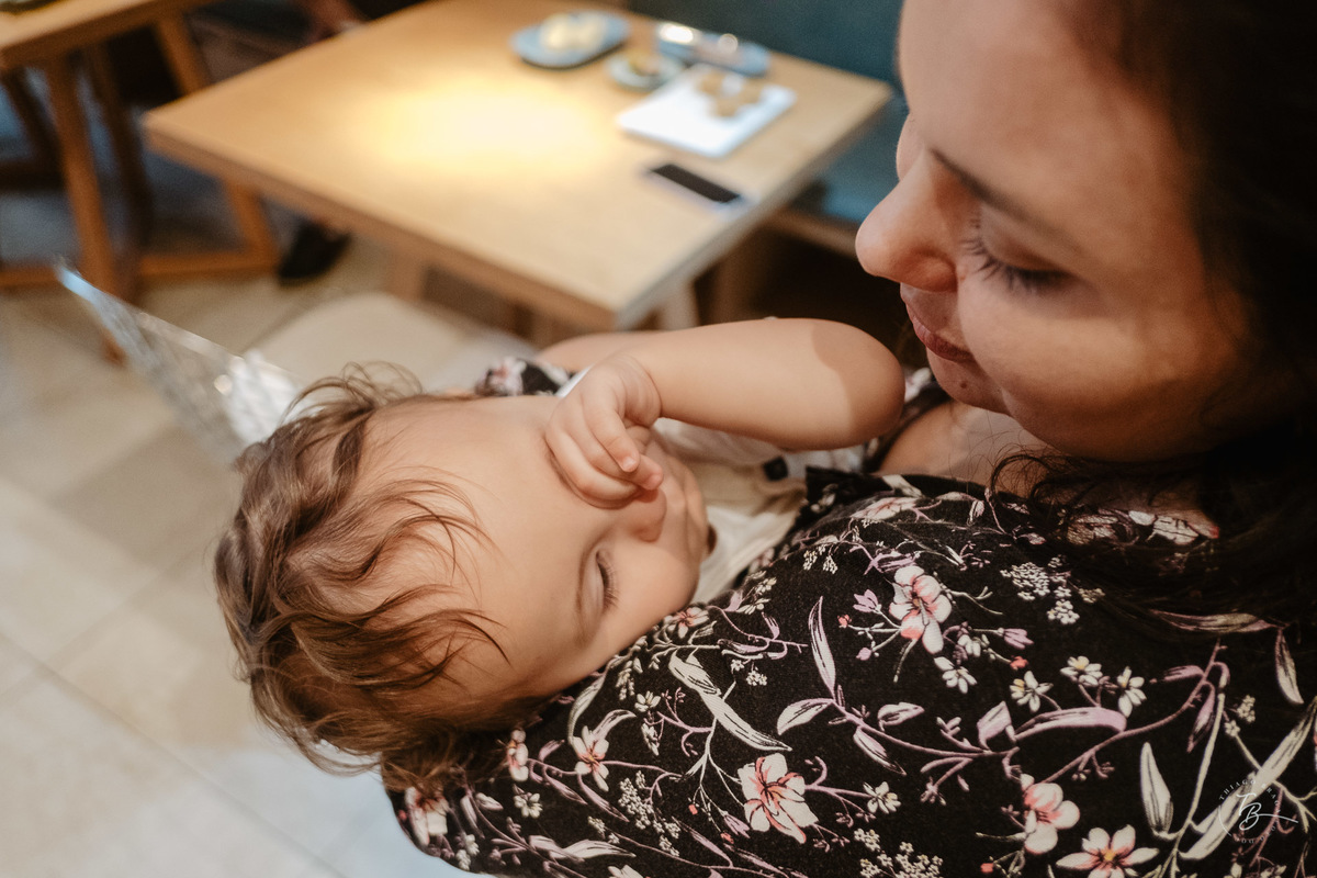 Deu até um soninho. Numa festa intimista, no Café de brincar Caracóis e Caramujos, na Lagoa da conceição em Florianópolis, a família do Bento comemorou intimamente o primeiro aniversário do pequeno. Por Thiago Braga Fotografia. 