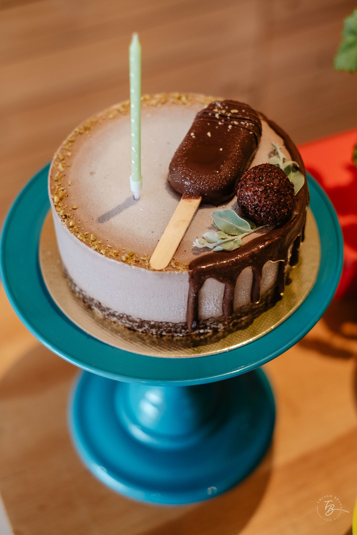 Bolo. Numa festa intimista, no Café de brincar Caracóis e Caramujos, na Lagoa da conceição em Florianópolis, a família do Bento comemorou intimamente o primeiro aniversário do pequeno. Por Thiago Braga Fotografia. 