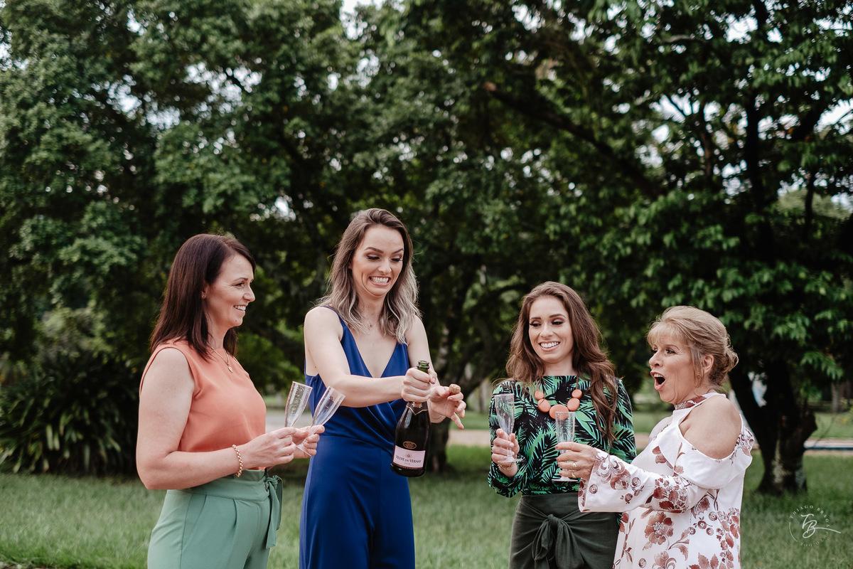 Ensaio Pré-formatura de medicina (UFSC) da Angela e da Bruna. Por Thiago Braga
