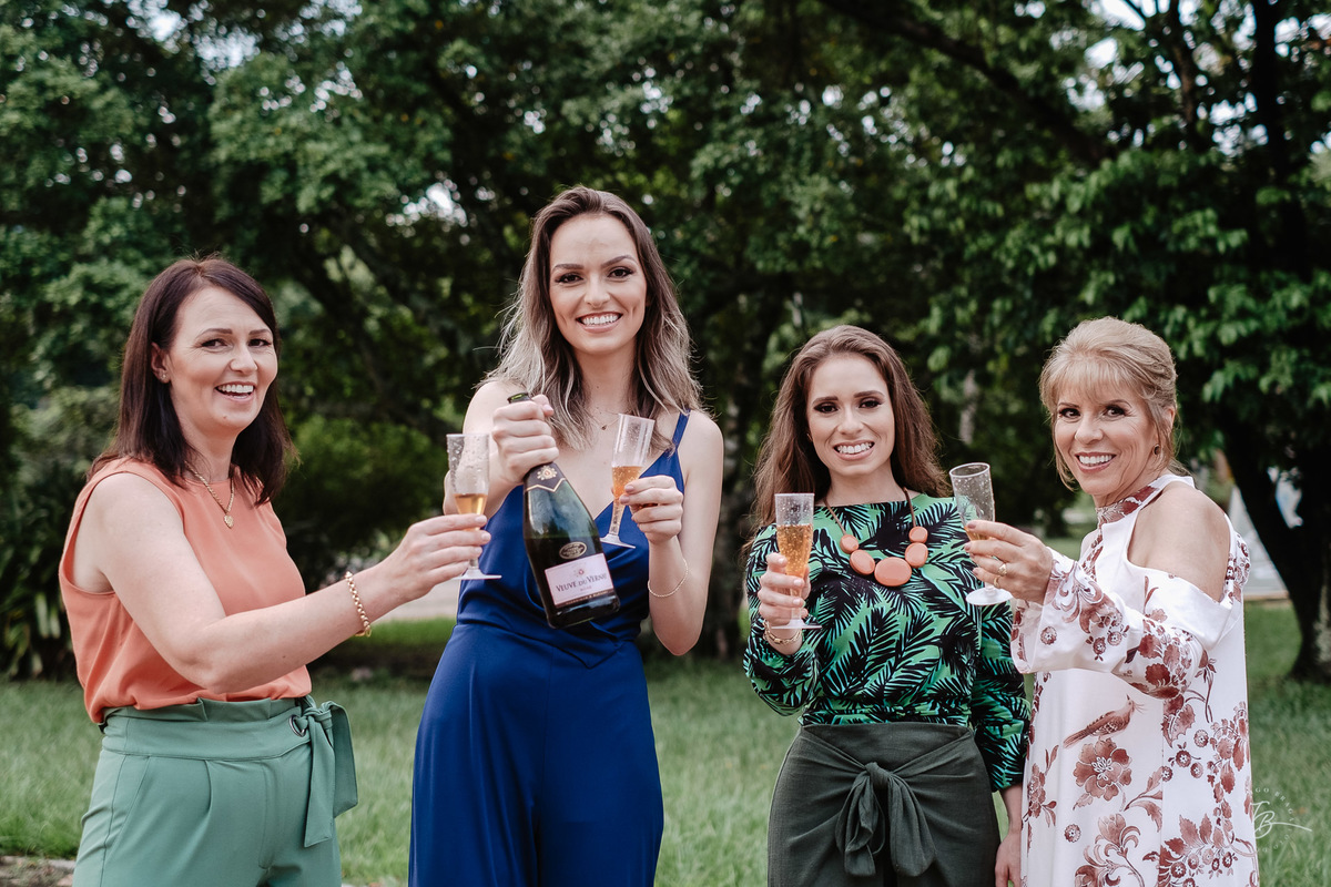 Ensaio Pré-formatura de medicina (UFSC) da Angela e da Bruna. Por Thiago Braga