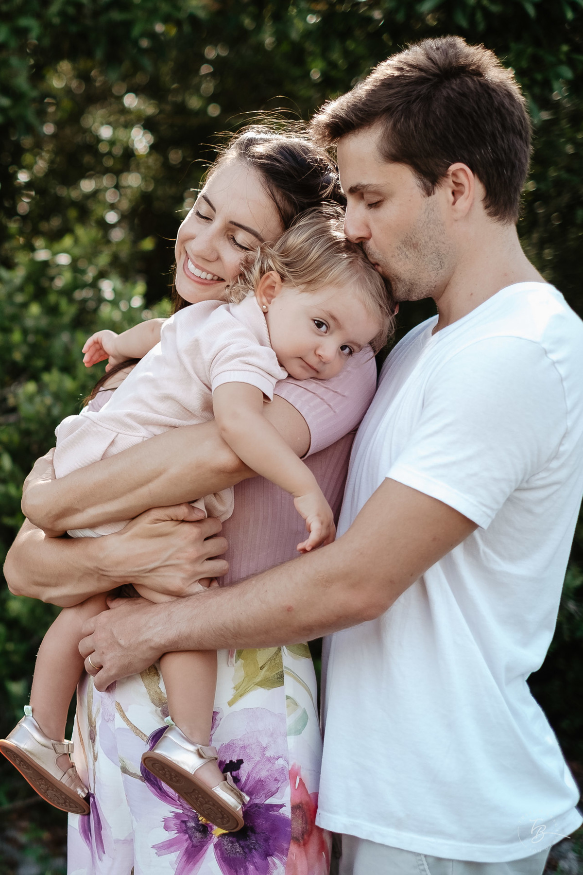Ensaio de família no Bosque Amoraeville em Jurerê Internacional, em Florianópolis, por Thiago Braga fotografia