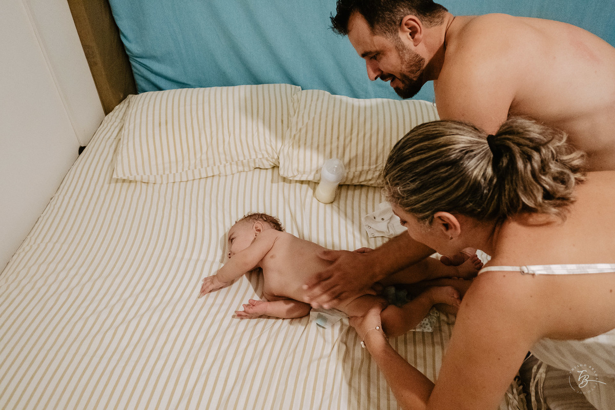 Fotografia Documental do Dia do Batizado do Davi, nos Ingleses em Florianópolis, por Thiago Braga fotografia