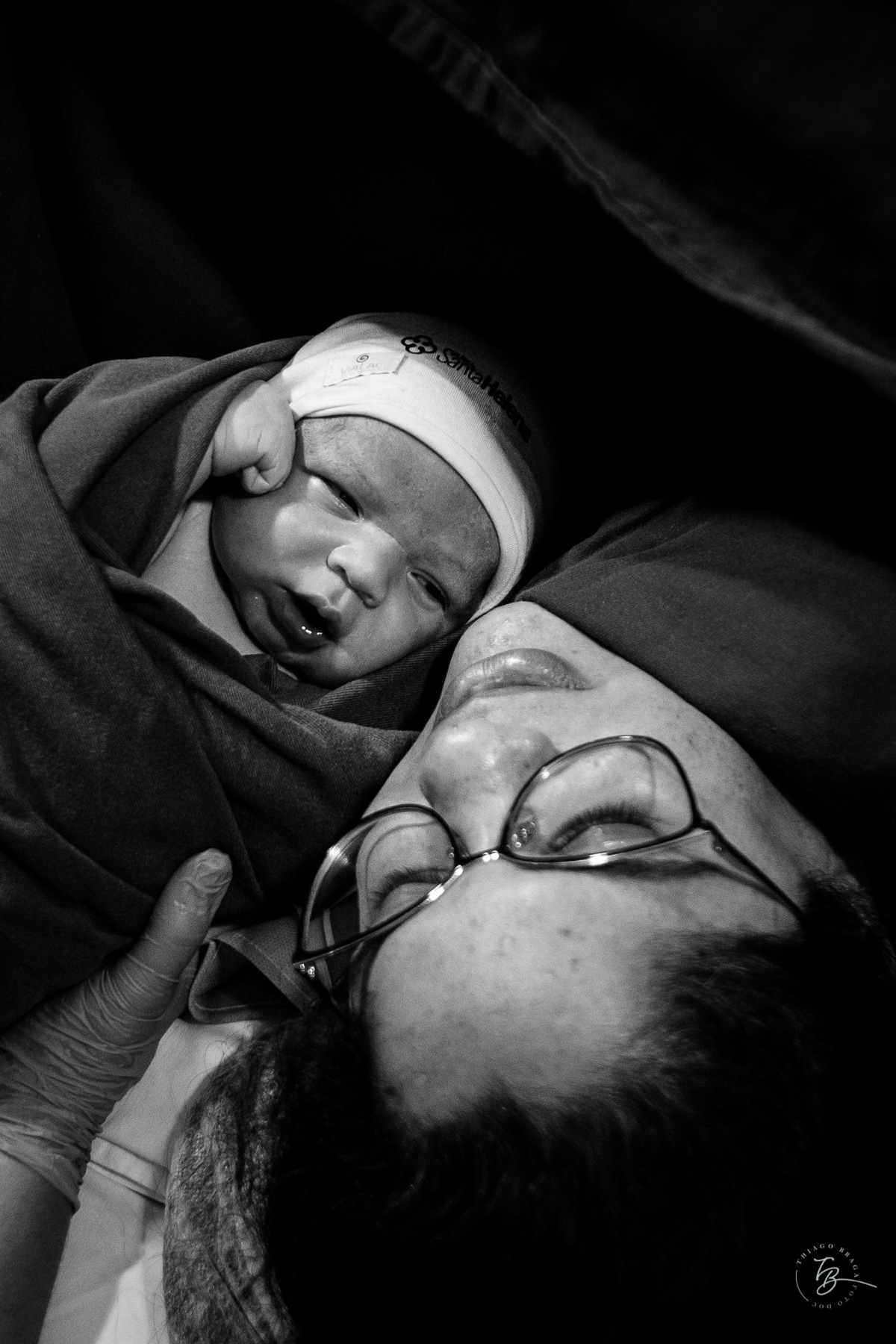 História do nascimento do Bernardo na Clínica Santa Helena em Florianópolis - SC por Thiago Braga Fotografia. 