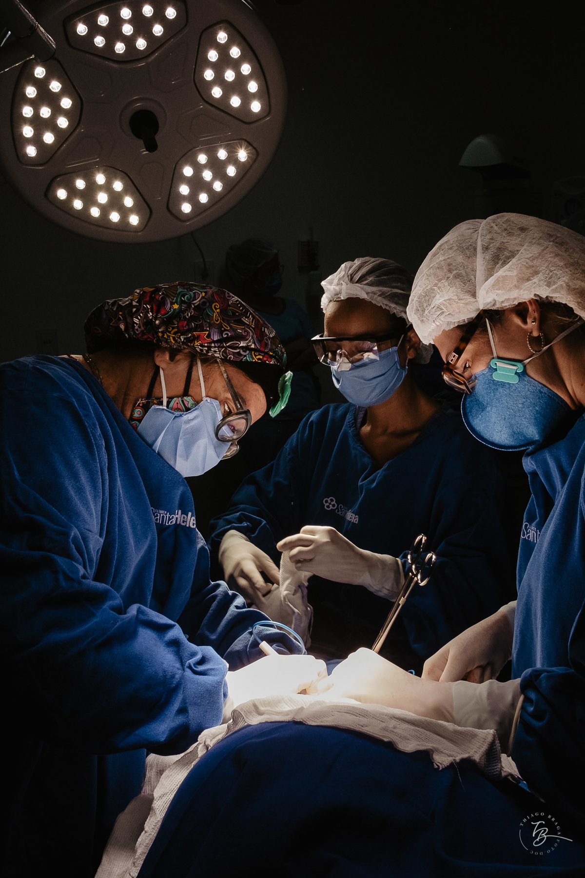 História do nascimento do Bernardo na Clínica Santa Helena em Florianópolis - SC por Thiago Braga Fotografia. 