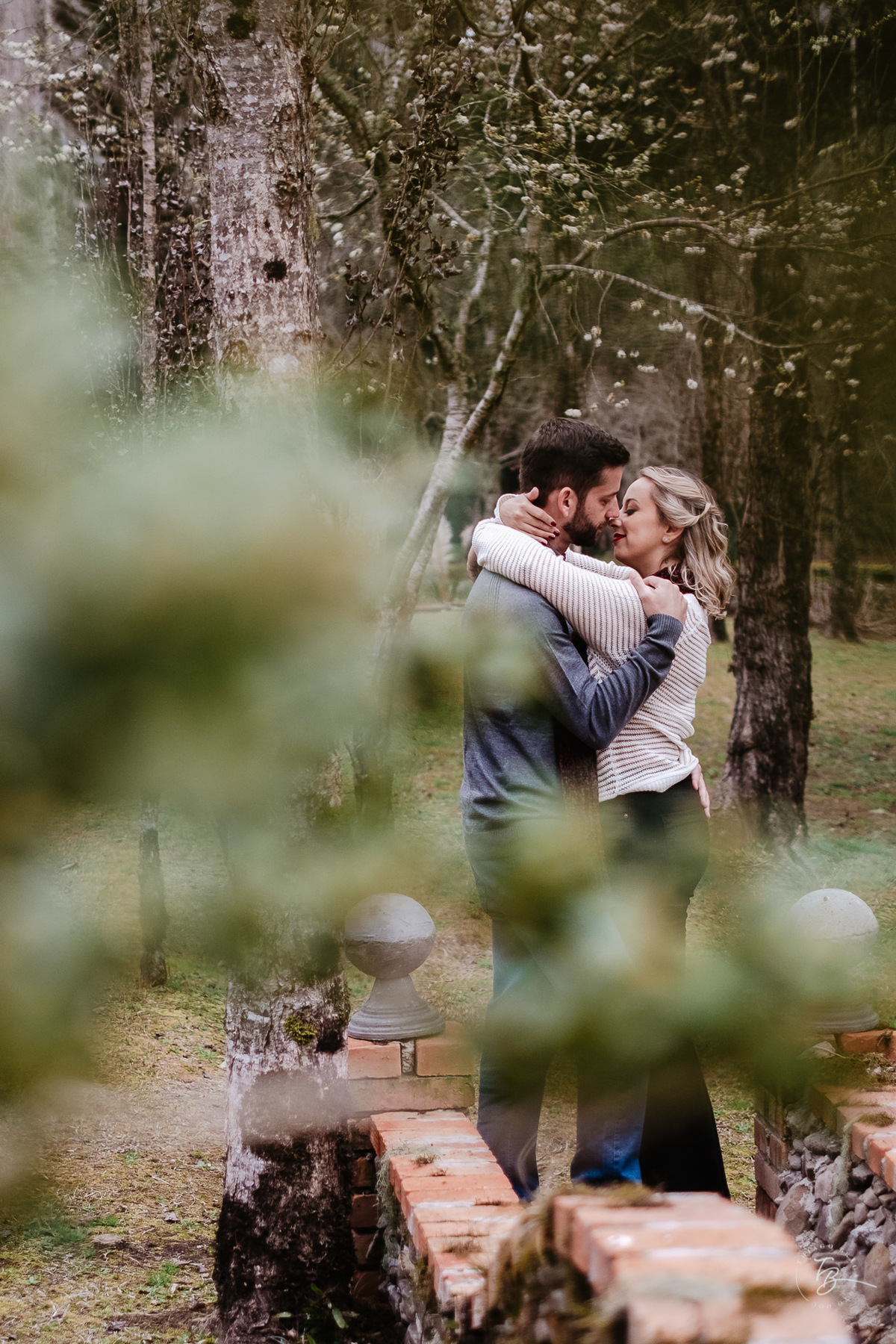 Ensaio pré-casamento em Urubici, no Morro do Parapente, no Jardim Secreto e pousada, por Thiago Braga