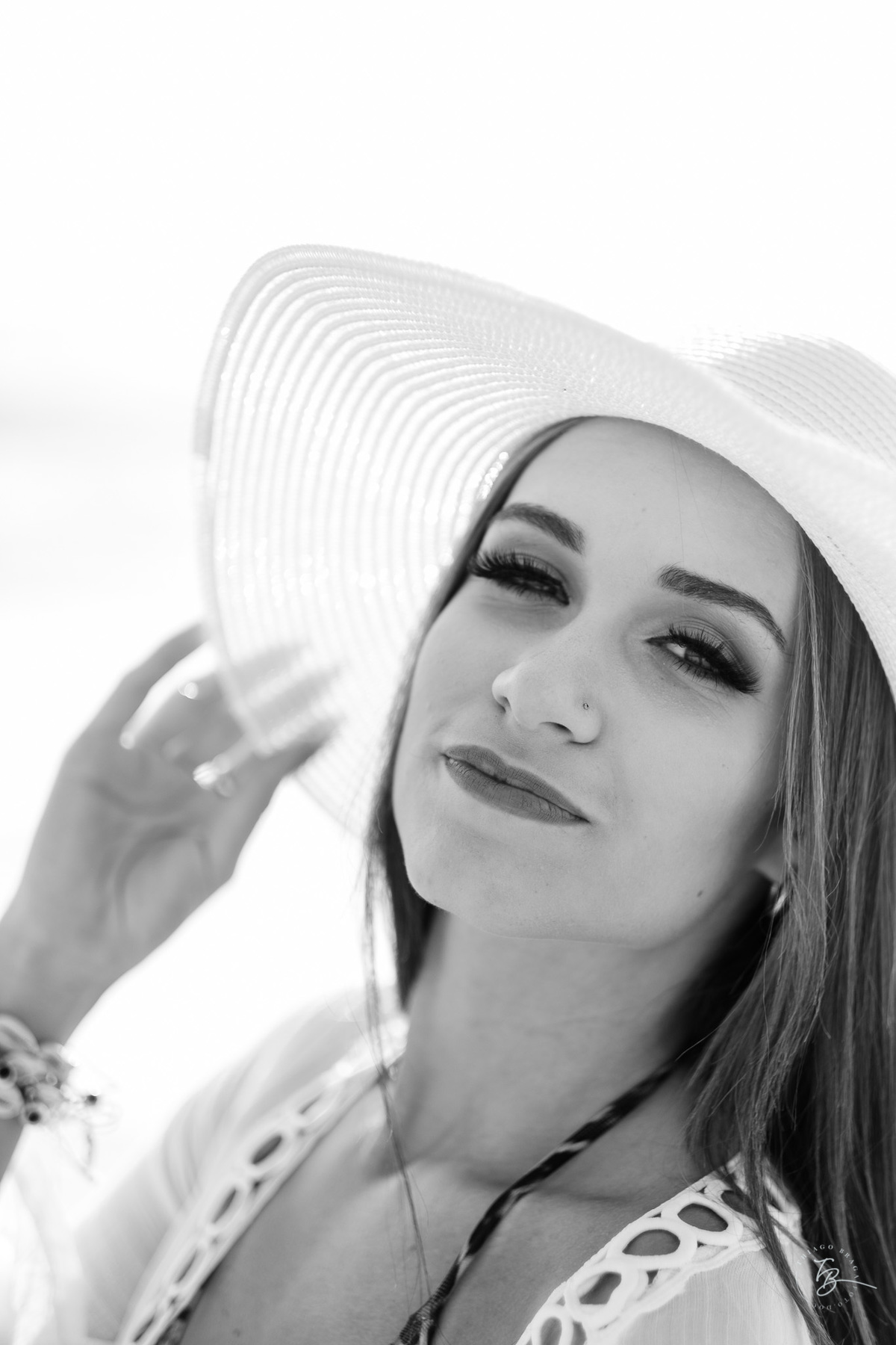 Amanhecer do Sol na para Mole em Floripa. Ensaio de 15 anos com a Julia por Thiago Braga fotografia. 