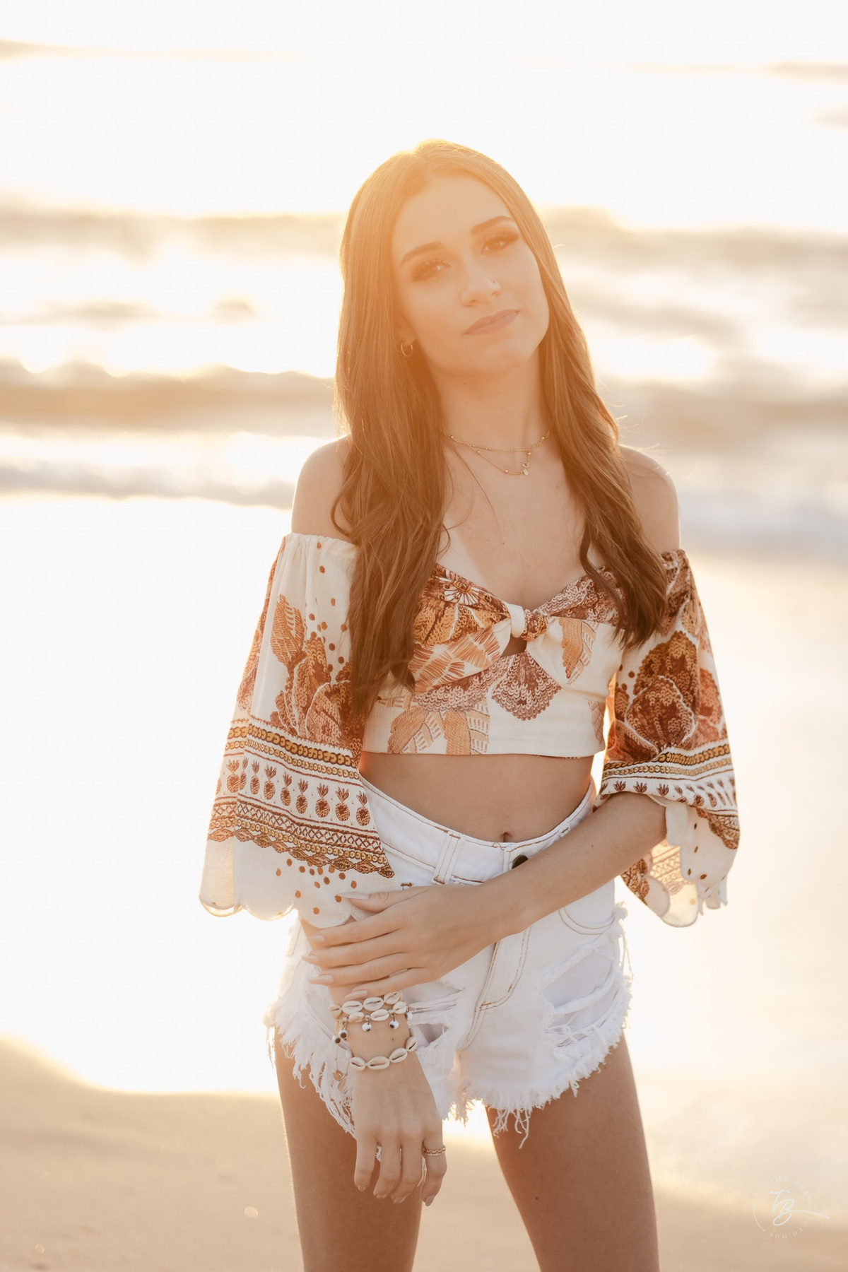 Amanhecer do Sol na para Mole em Floripa. Ensaio de 15 anos com a Julia por Thiago Braga fotografia. 