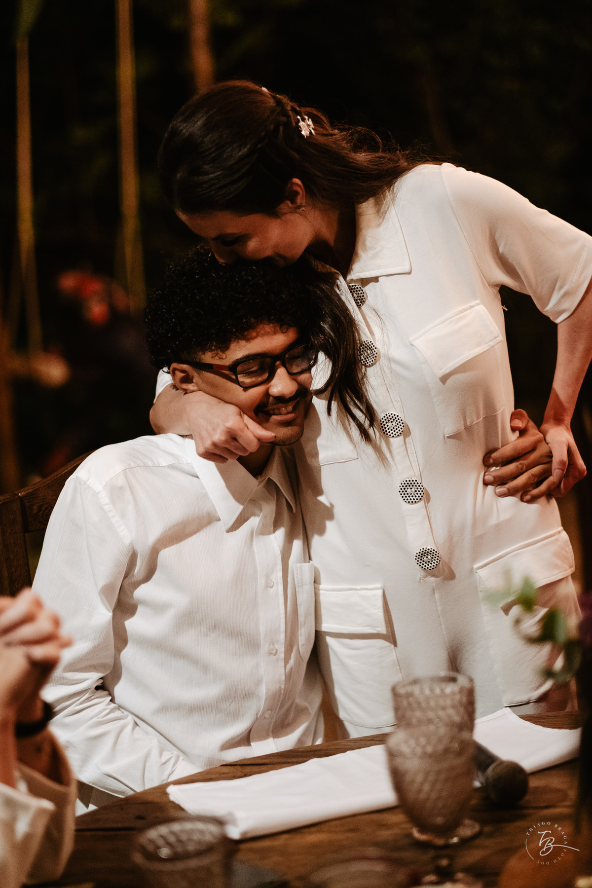 Casamento intimista no Moçambique, Rio Vermelho em Florianópolis. Cerimônia ao ar livre para celebrar a união do Osvaldo e da Sandra. Fotos por Thiago Braga Fotografia.
