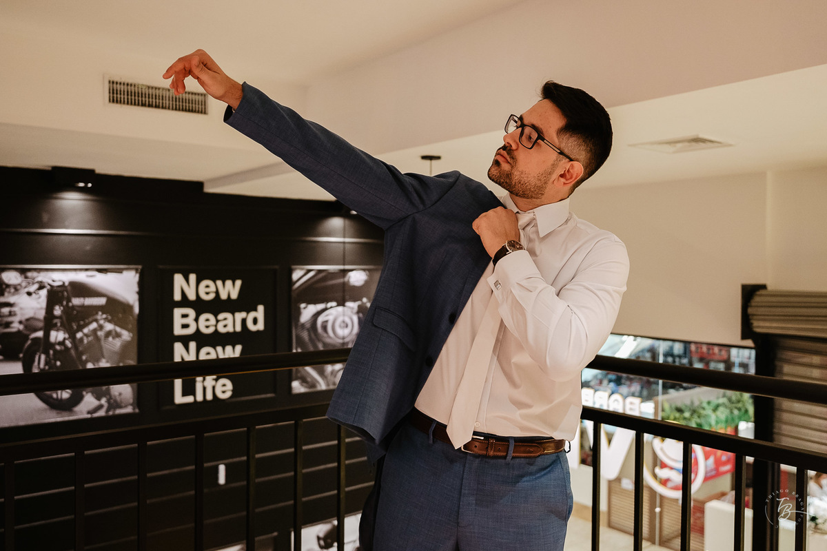 Casamento Indaiá Lincoln e Suellen, fim de tarde, na Lagoa em Florianópolis - Sc por Thiago Braga foto
