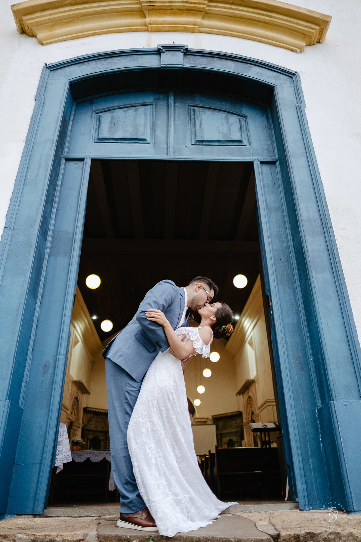 Casamento Indaiá Lincoln e Suellen, fim de tarde, na Lagoa em Florianópolis - Sc por Thiago Braga foto