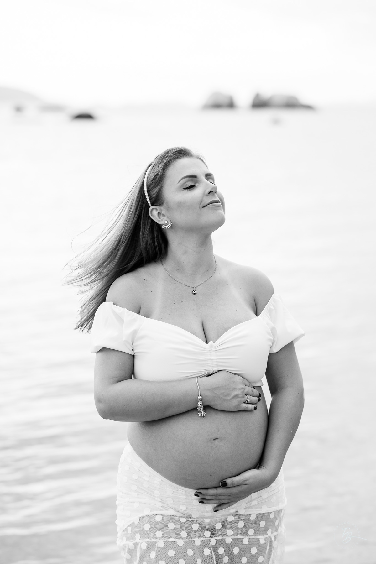 Ensaio gestante espera pelo Leonardo, em um fim de tarde em Itaguaçu - Florianópolis, por Thiago Braga