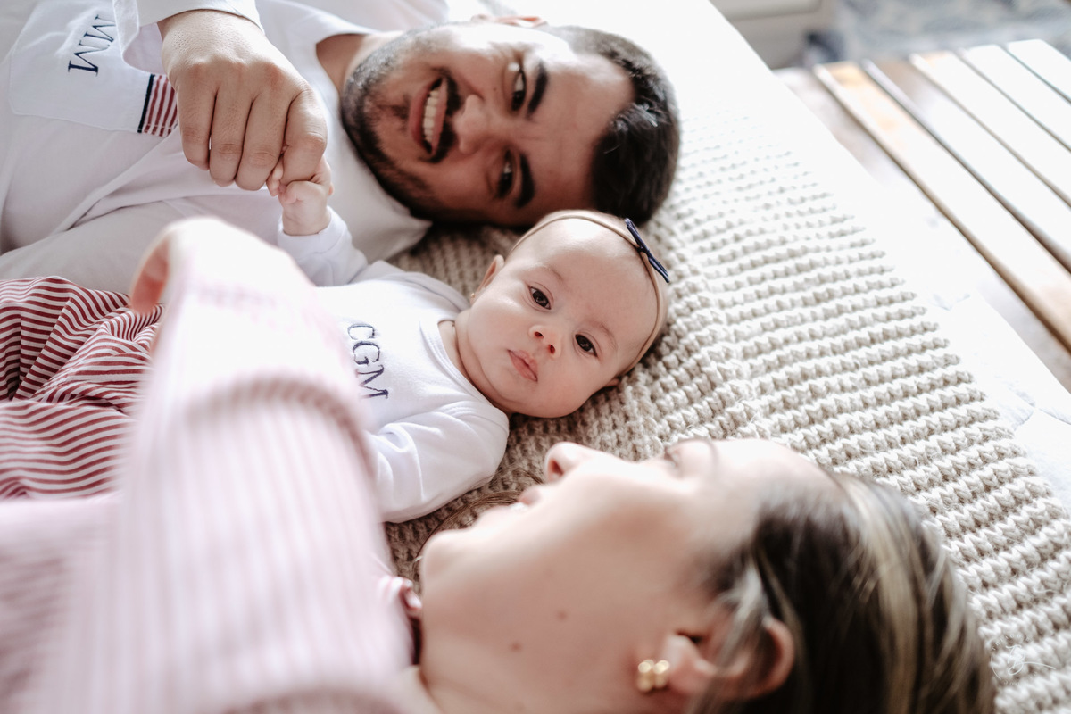 Acompanhamento anual do primeiro ano com Thiago Braga Fotografia, ensaio em casa