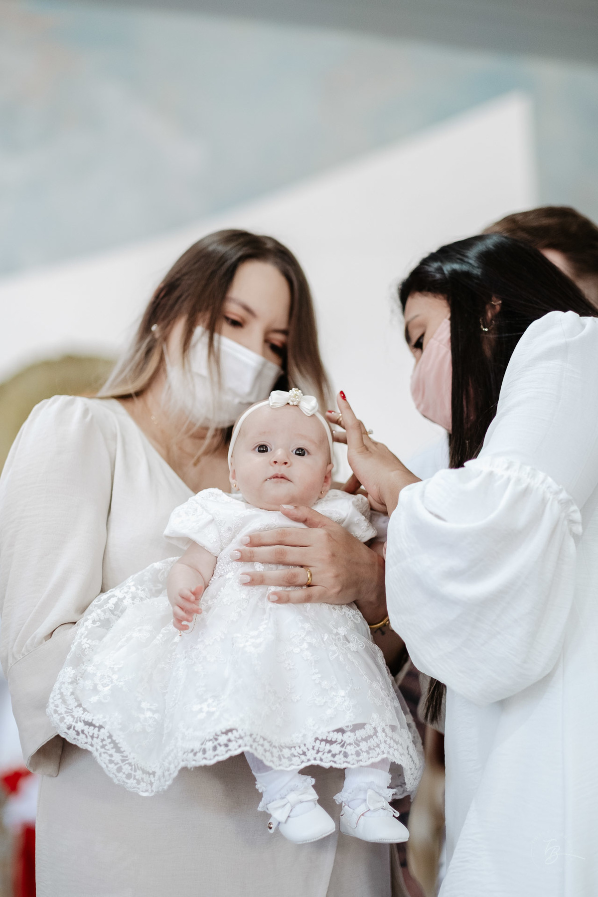 dia do batizado da Laura, por Thiago Braga fotografia. Documental de família