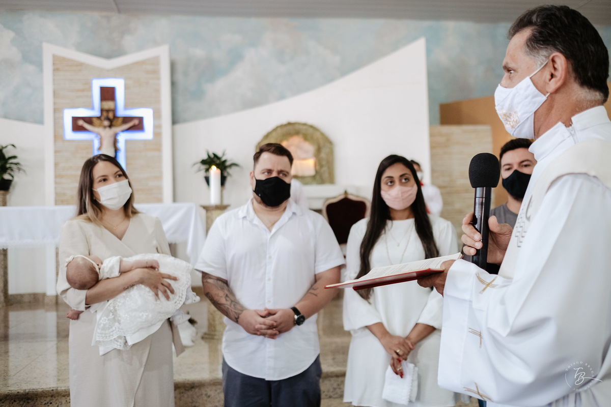 dia do batizado da Laura, por Thiago Braga fotografia. Documental de família