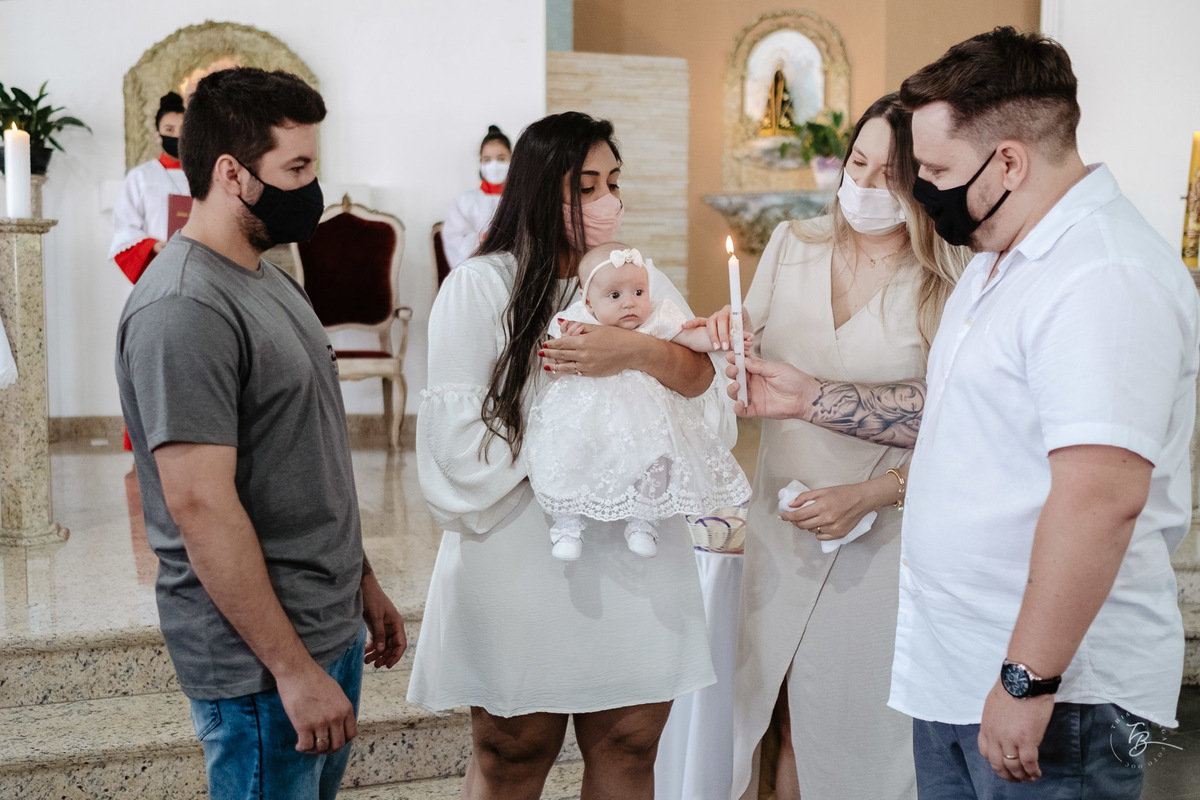 dia do batizado da Laura, por Thiago Braga fotografia. Documental de família