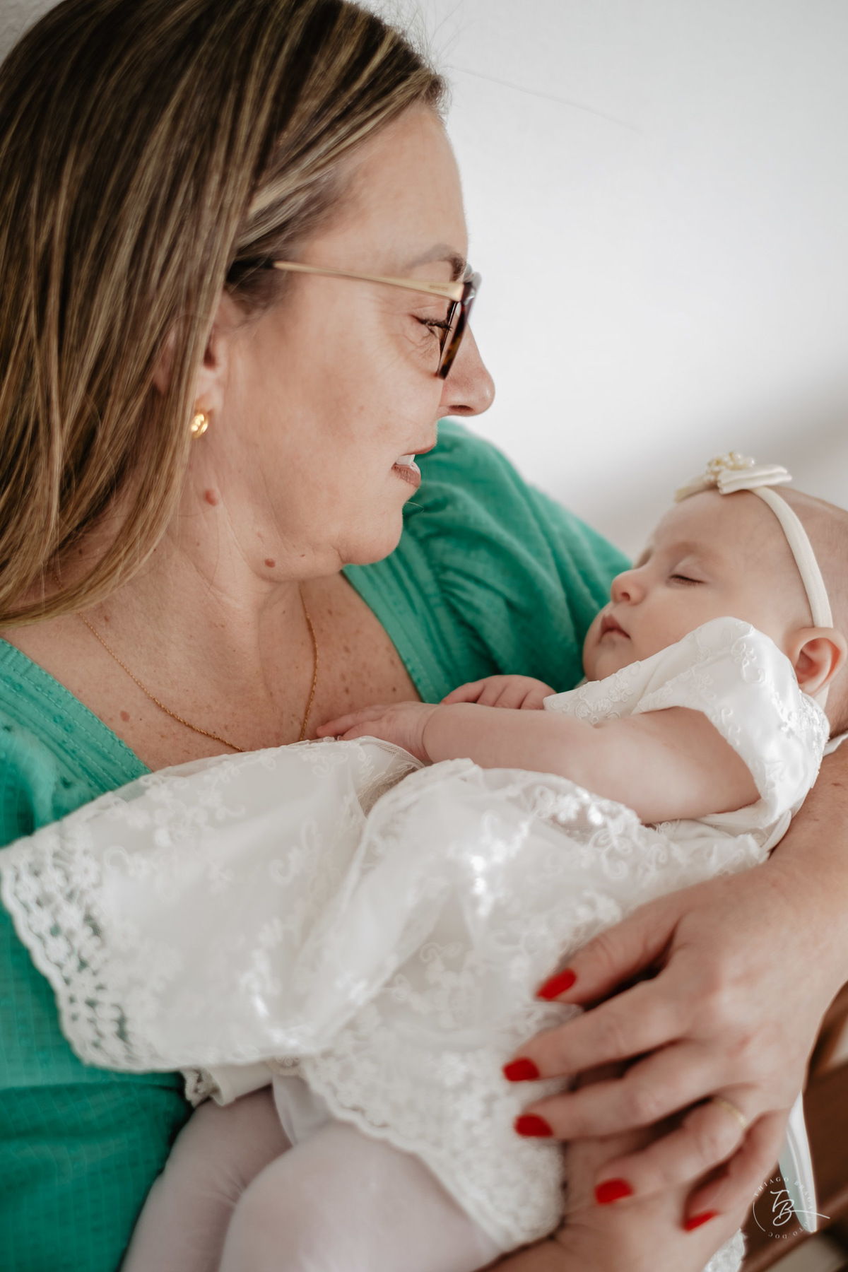 dia do batizado da Laura, por Thiago Braga fotografia. Documental de família