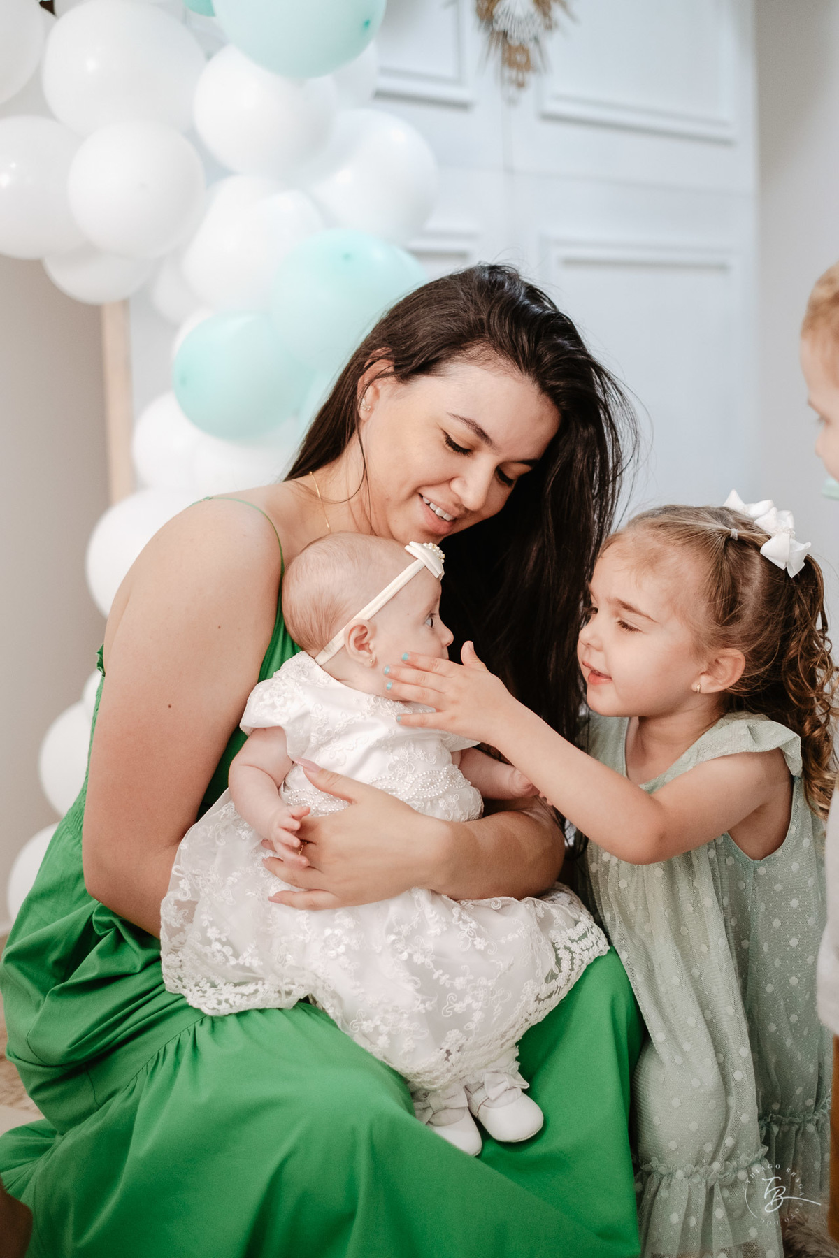 dia do batizado da Laura, por Thiago Braga fotografia. Documental de família