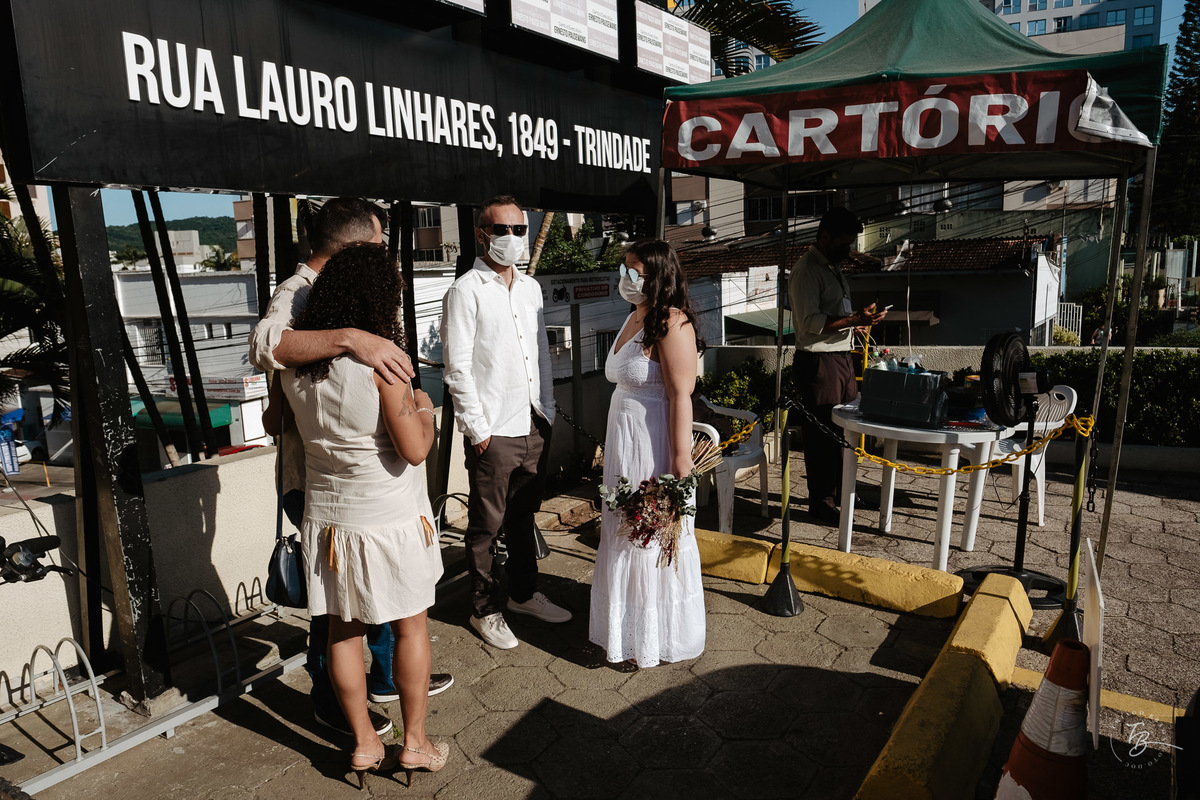 Casamento no cartório e ensaio de casal no sul da ilha em Florianópolis por Thiago Braga Fotografia