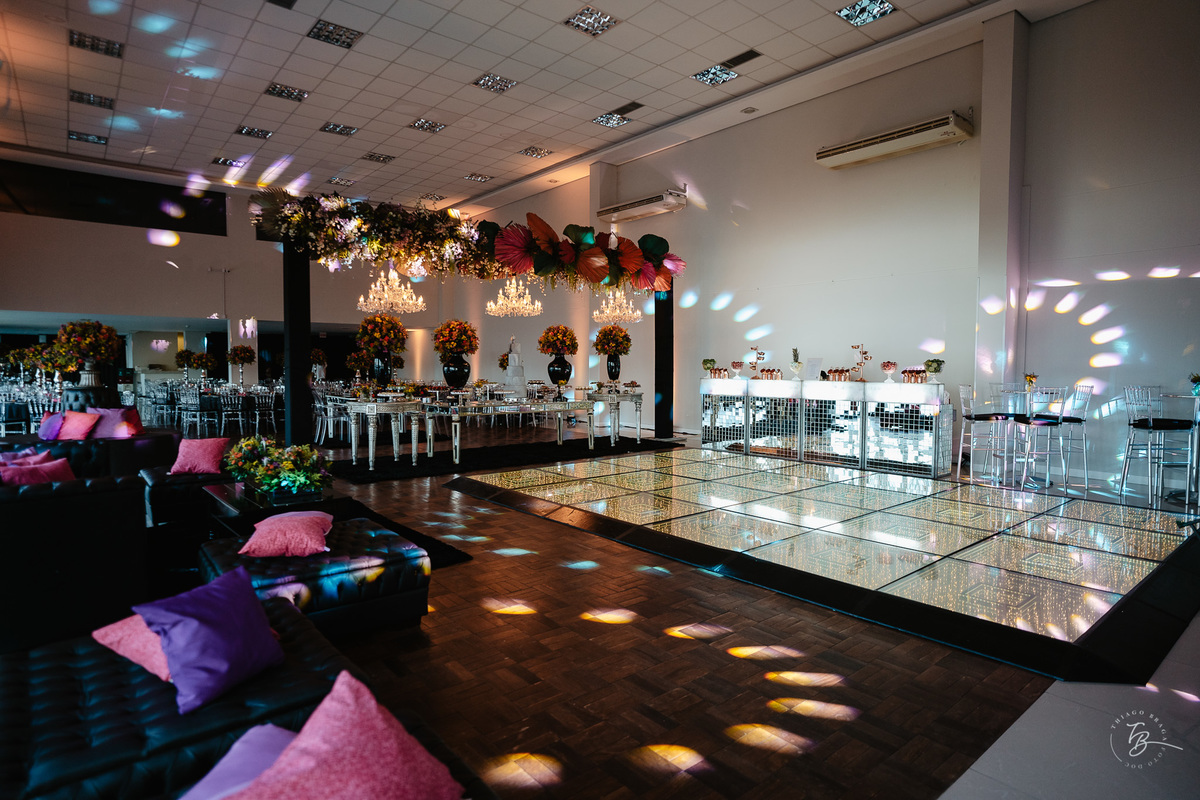 aniversário, festa de 15 anos no Clube 6 de janeiro em Florianópolis por Thiago Braga fotografia.