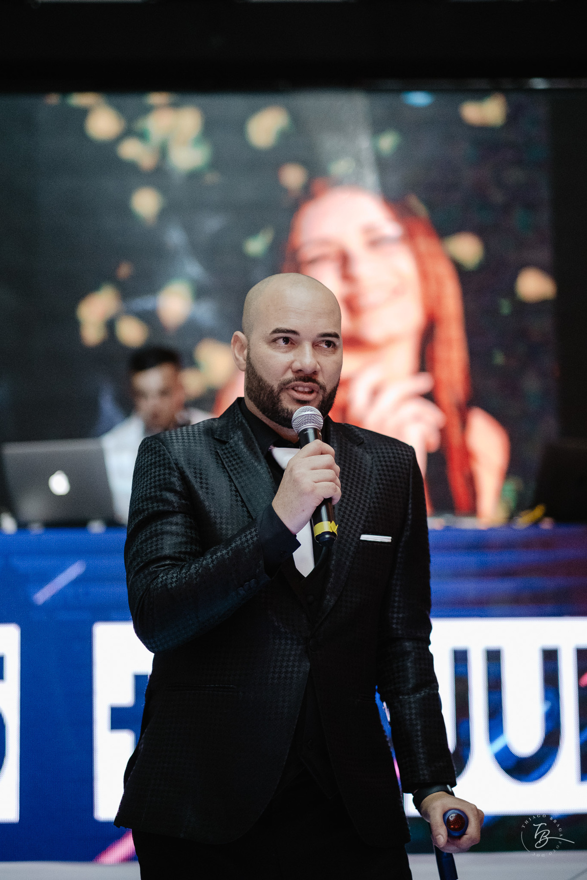 aniversário, festa de 15 anos no Clube 6 de janeiro em Florianópolis por Thiago Braga fotografia.