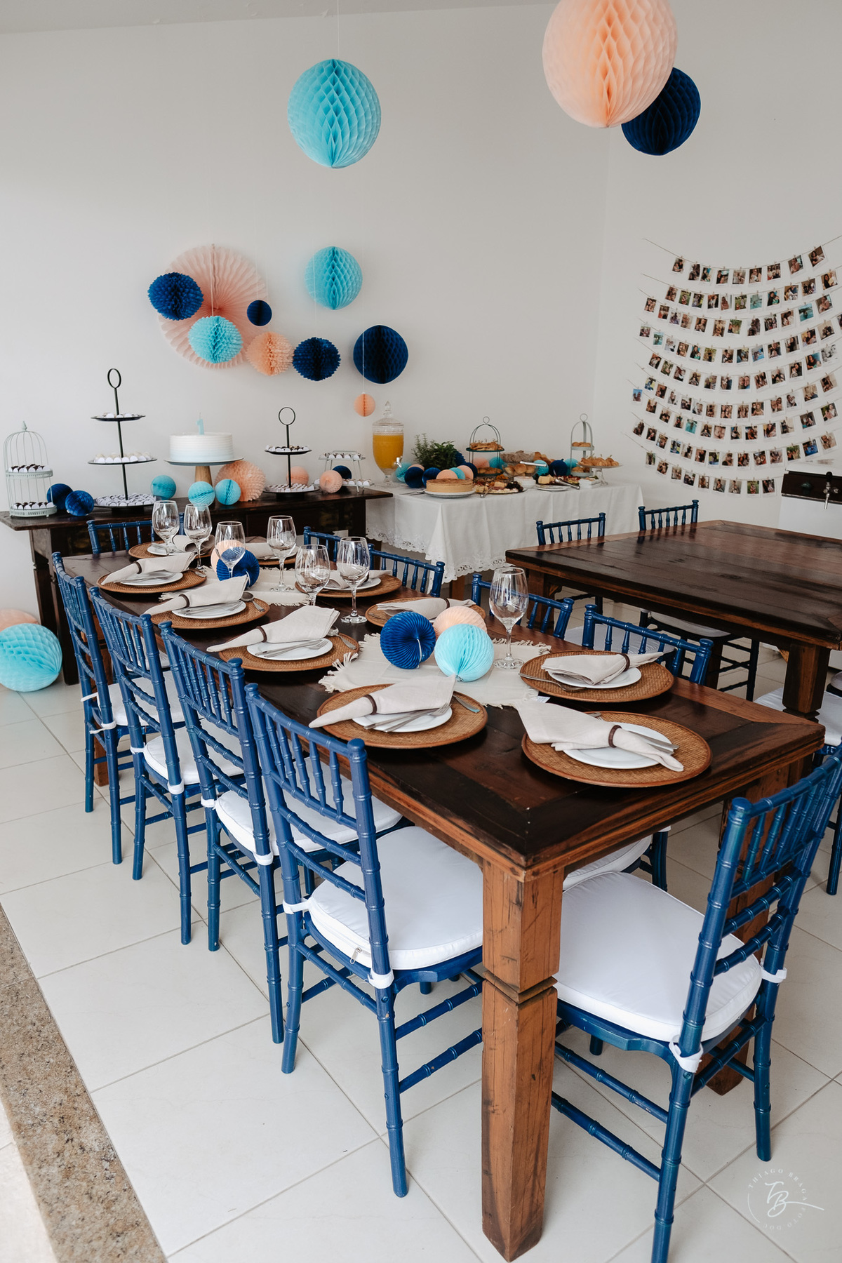 aniversário intimista, em casa, por Thiago Braga. Fotografia documental de aniversário. 