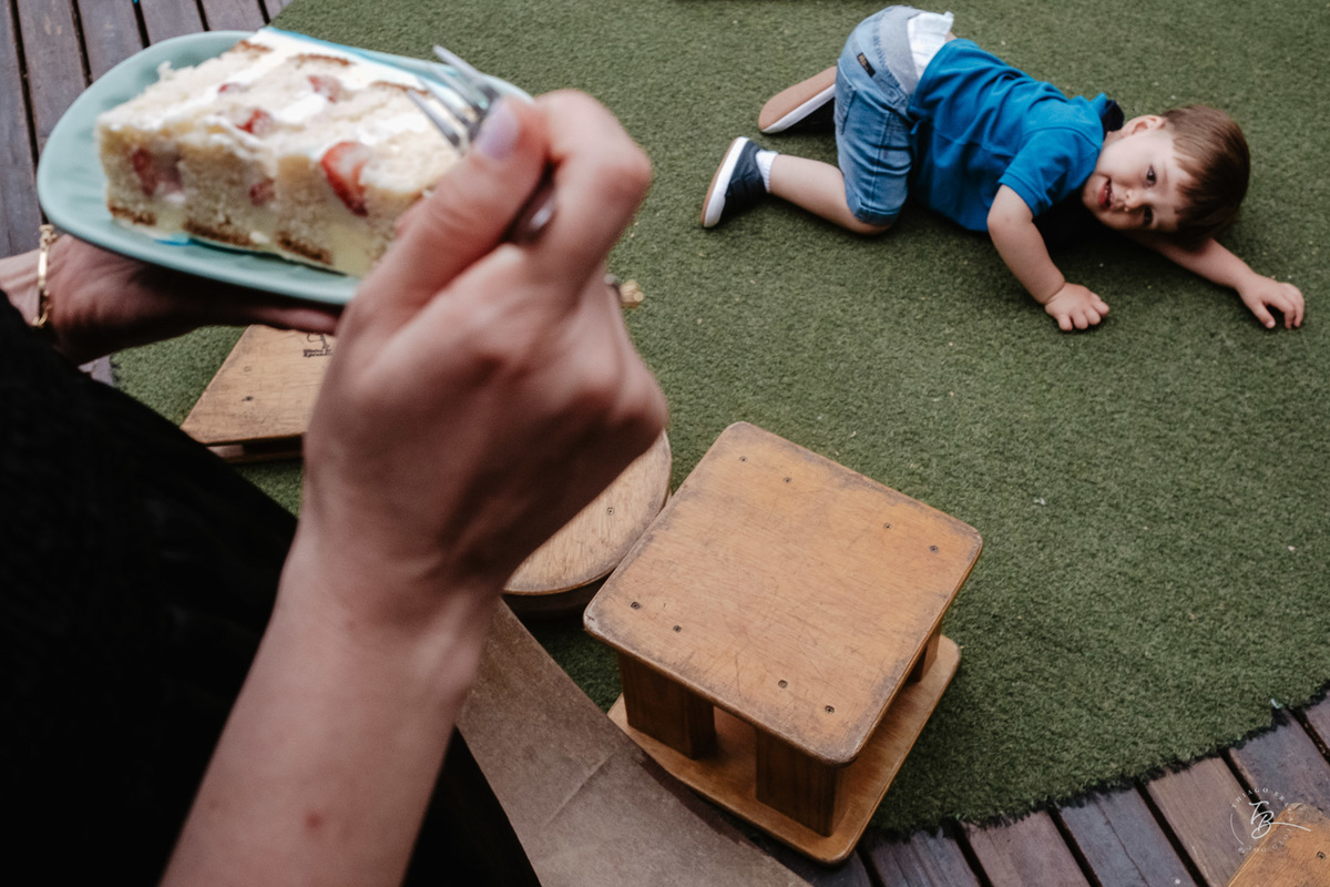 Aniversário intimista, o dia do Sebastian. Thiago Braga fotografia documental de família.