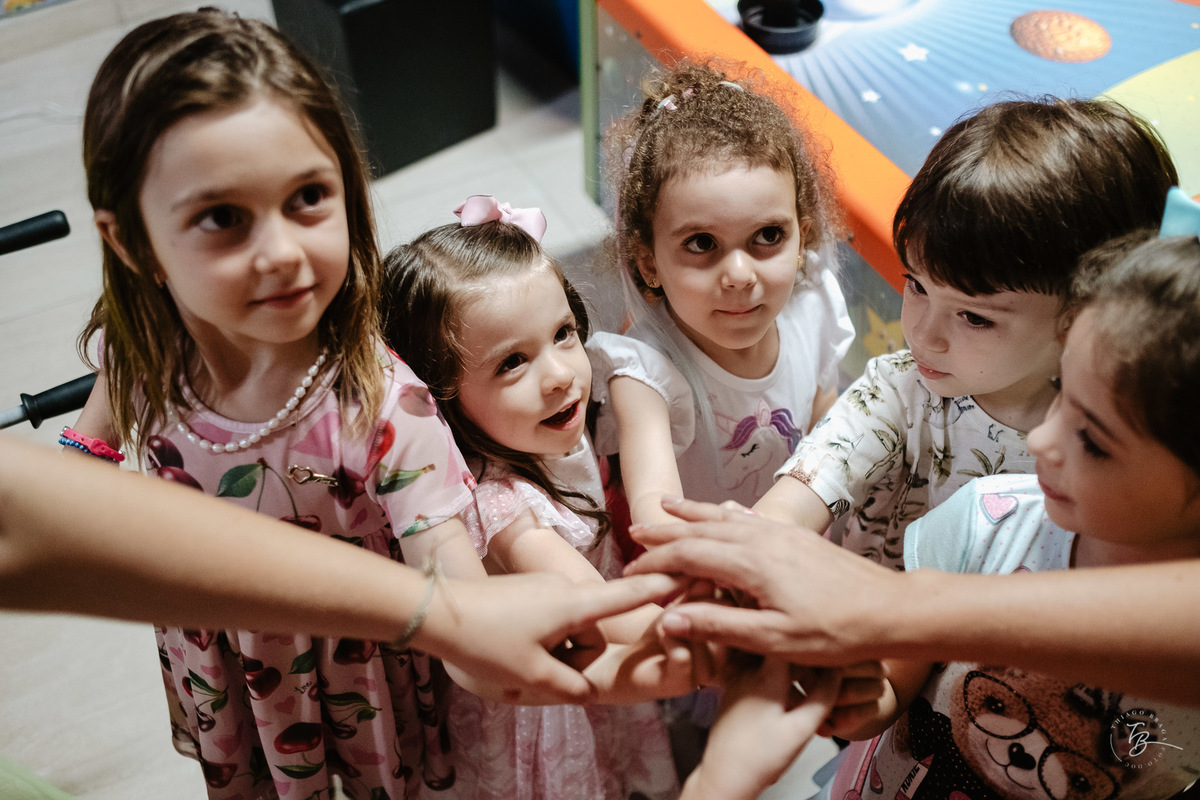 aniversário infantil, casa de festas classic buffet, em Florianópolis, tema Elza, 4 anos Betina, por Thiago Braga Fotografia.
