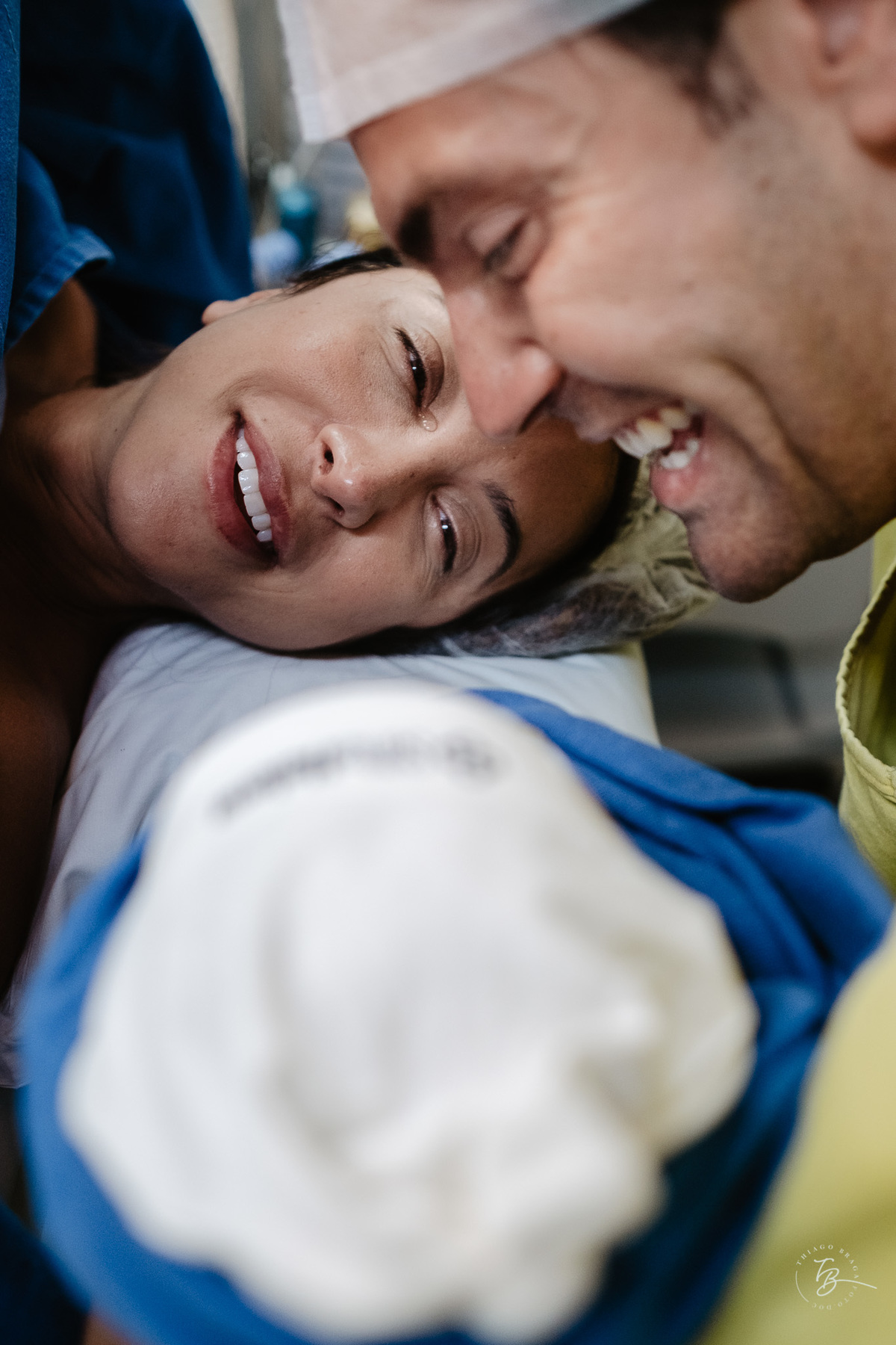 nascimento na maternidade Santa Helena, em Florianópolis, por Thiago Braga Fotografia. 