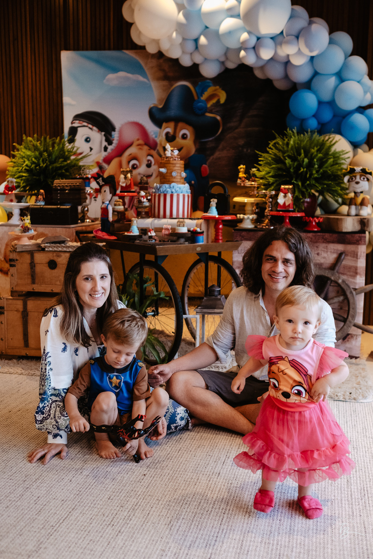 festa de criança em casa, registrada de forma documental por Thiago Braga fotografia. Lagoa da Conceição, aniversário infantil. 
